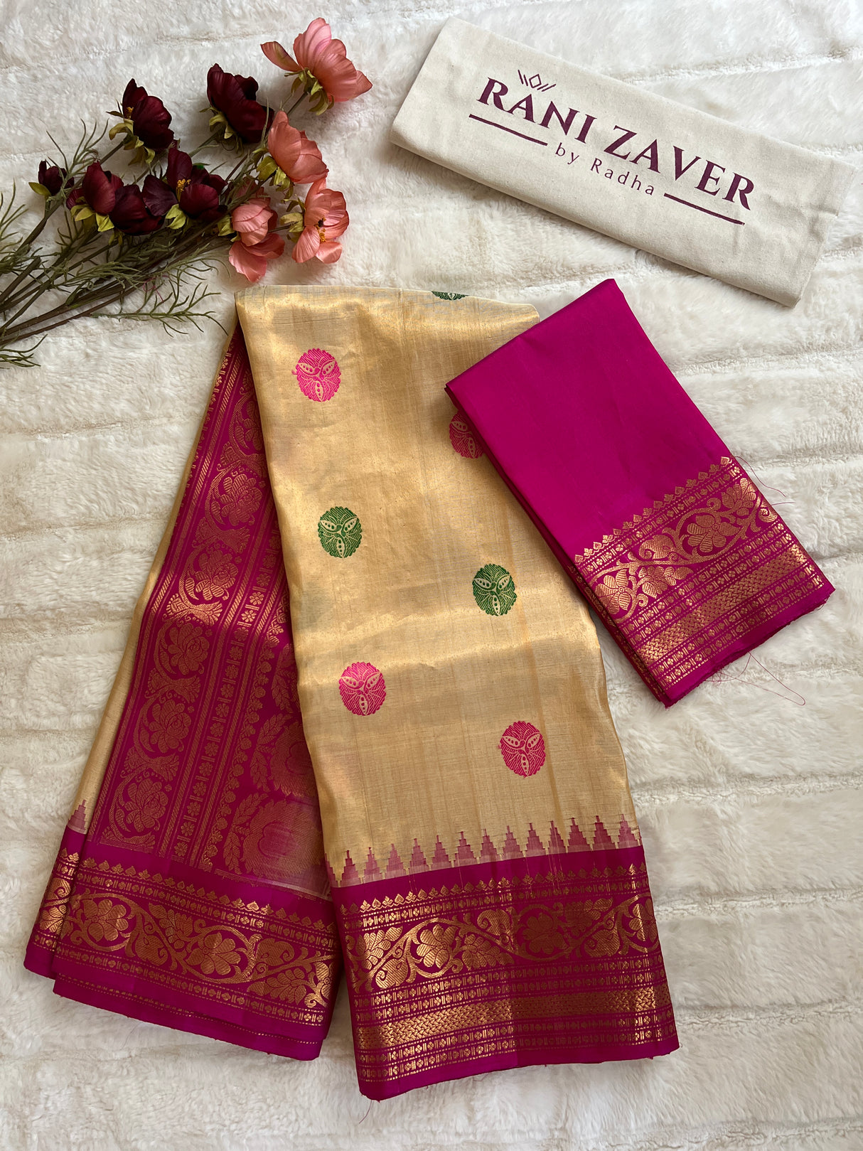 Elegant pure silk Gadwal handloom saree with tissue work