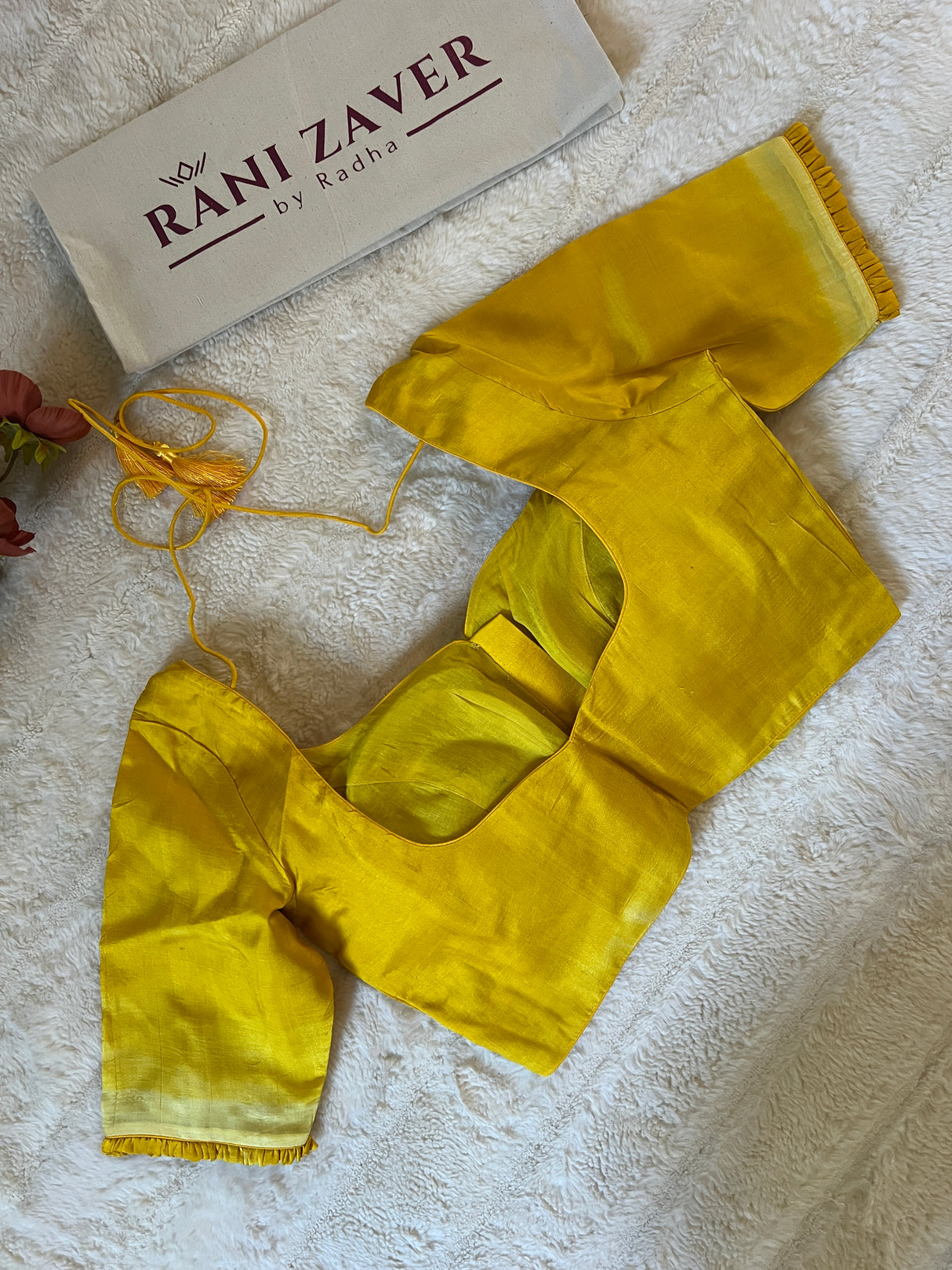 Yellow Pallet Bishnupuri 4 Ply Silk