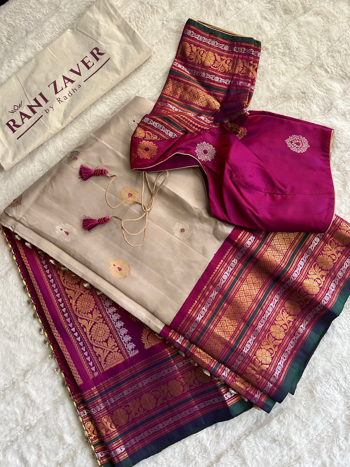 Beige with Purple/magenta Gadwal Handloom Pure Silk