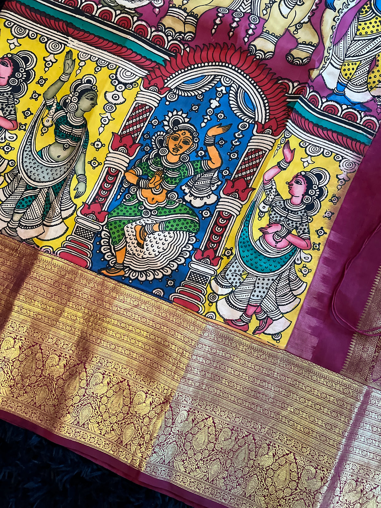  kanchipuram silk saree with blouse