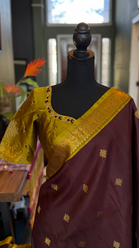 Kolam Butti korvai Kanchipuram pure silk