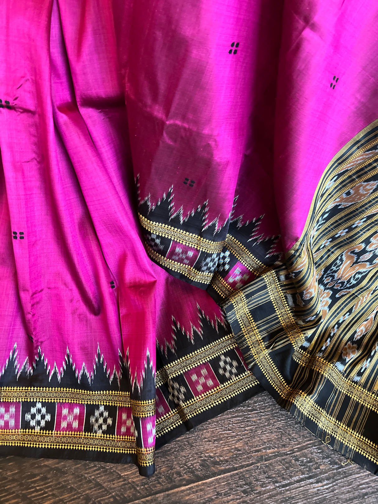 Sambalpuri Ikkat Handloom Silk Saree pink colour