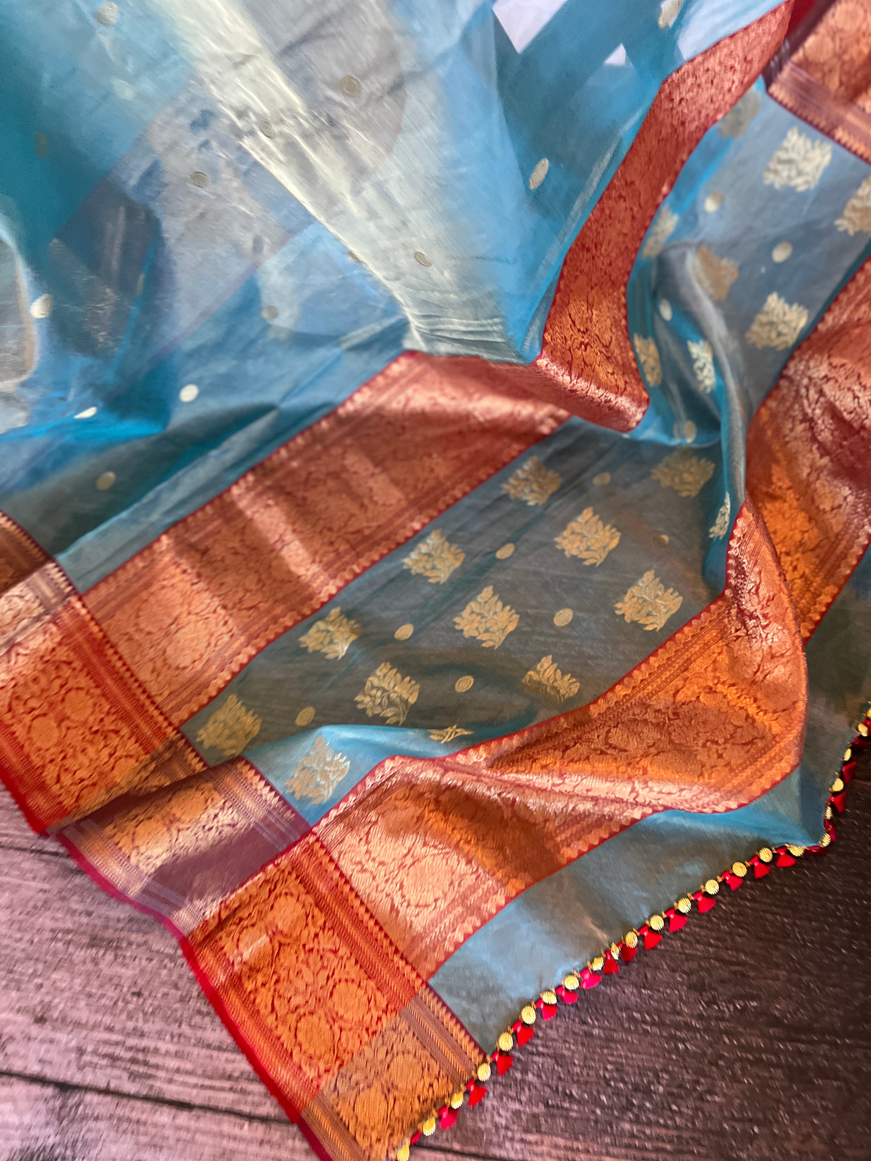 Traditional Chanderi on sale Kuppadam Saree - Pure Benarasi Blouse Size 36 extends to 42! Ready to ship from Texas, USA! VAVS Womens Stop