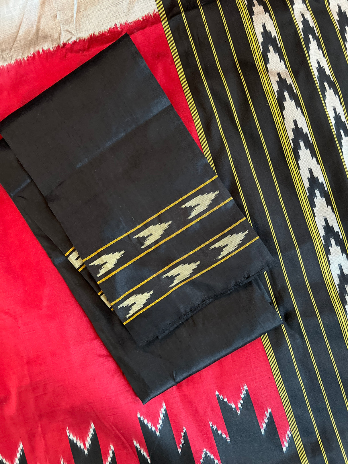 Silver Maroon Large Squares Single Ikkat Handloom Pure Silk