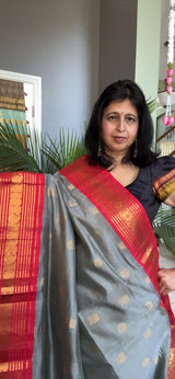 Grey Red Kanchi Seco