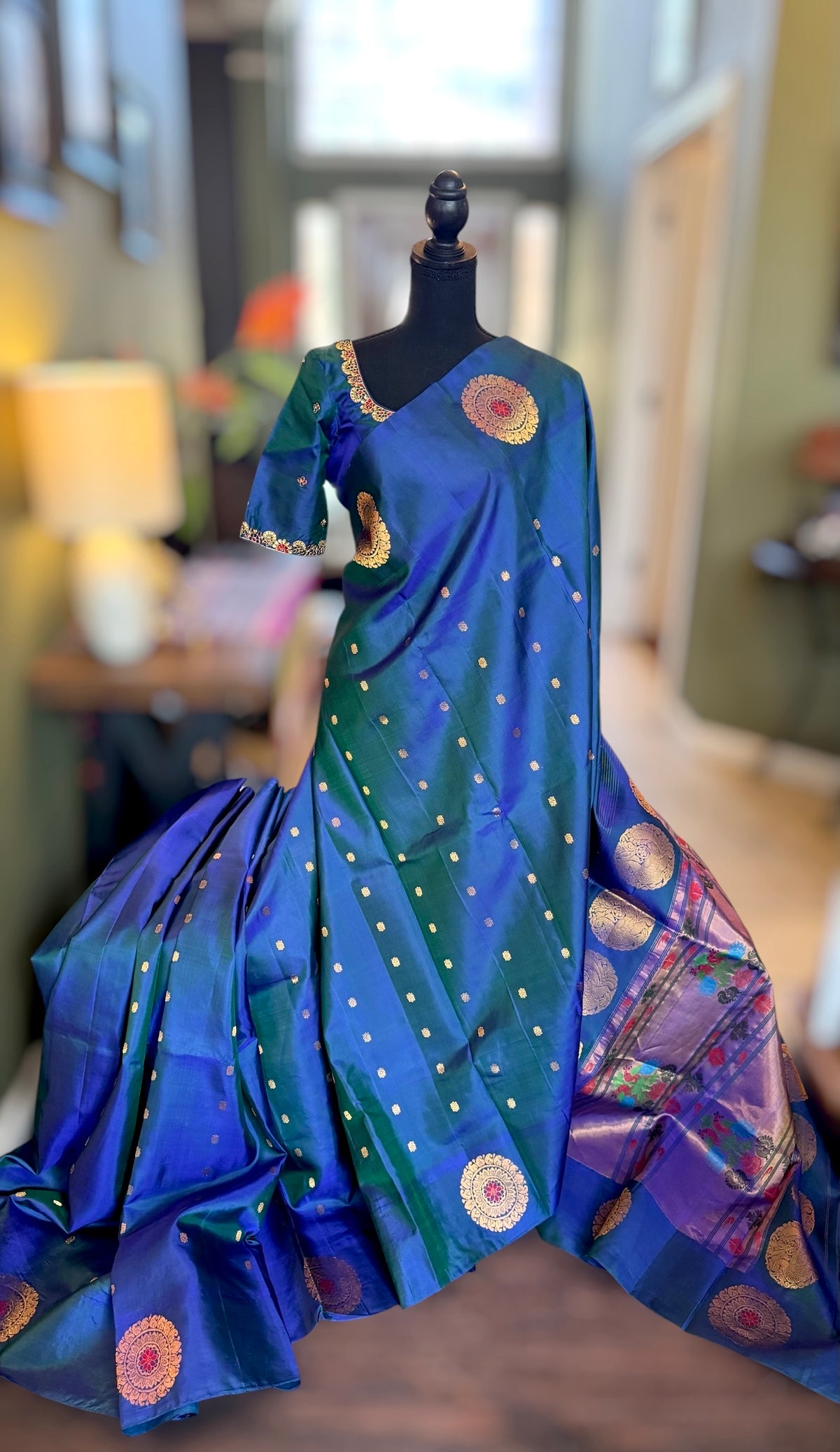 Peacock Blue Maharani Paithani Handloom Pure Silk With Pre-Stitched Blouse