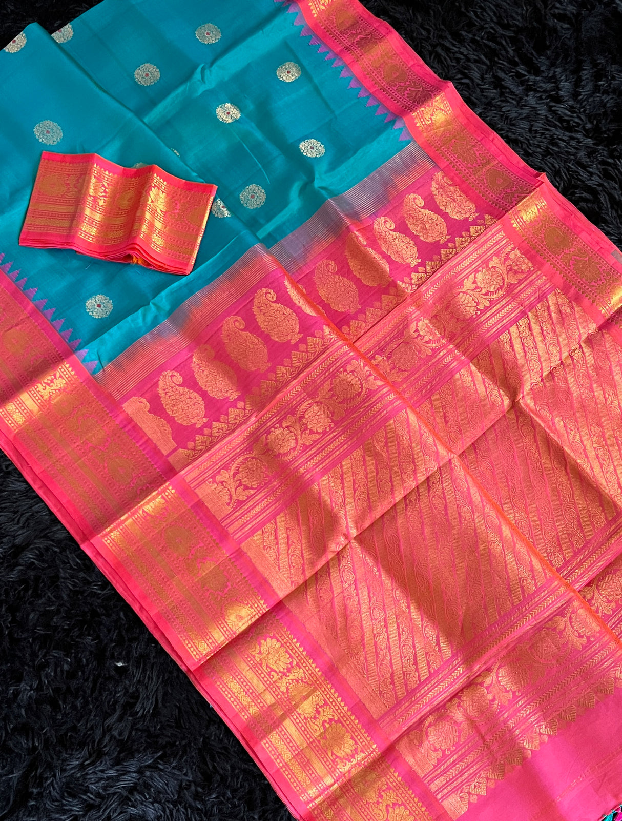 Gadwal handloom Pure Silk saree