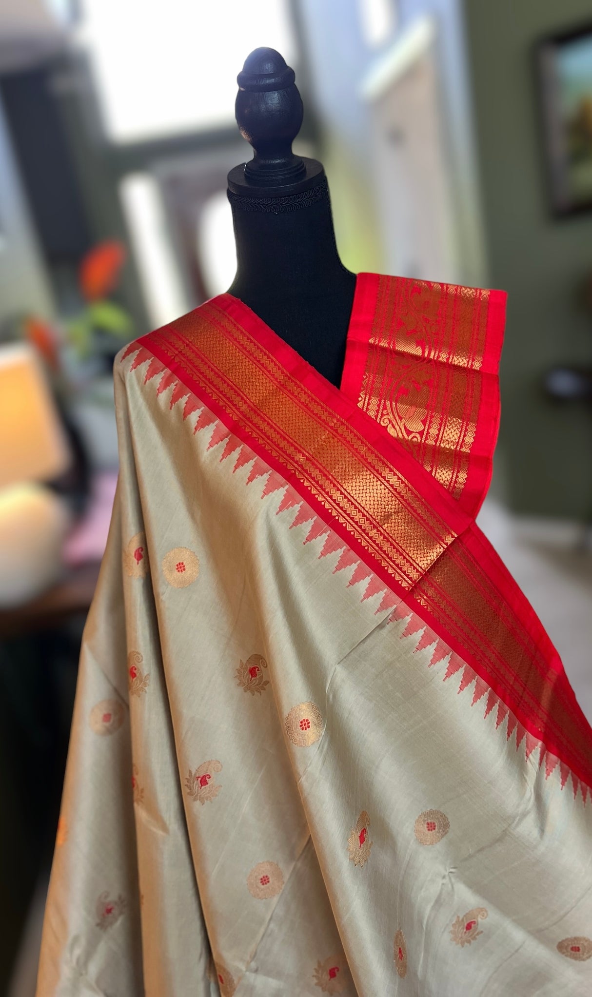 Gadwal handloom Pure Silk