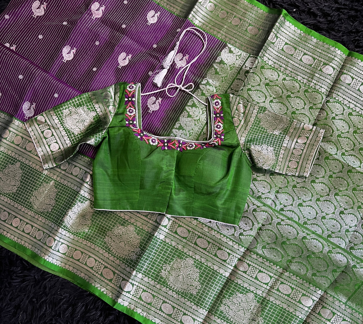 Venkatagiri Pattu With Stitched Blouse 