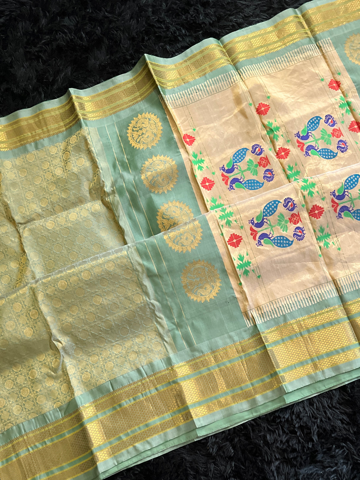 Brocade  Maharani Paithani Handloom Pure silk With Stitched Blouse