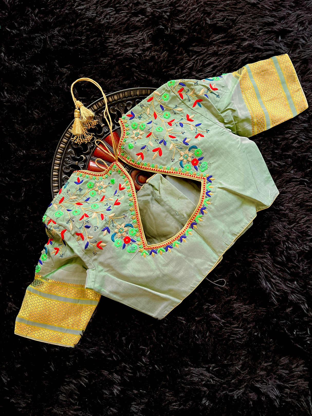 Brocade  Maharani Paithani Handloom Pure silk With Stitched Blouse