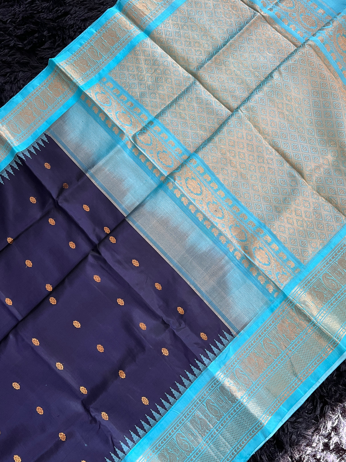 Gadwal handloom Pure Silk saree