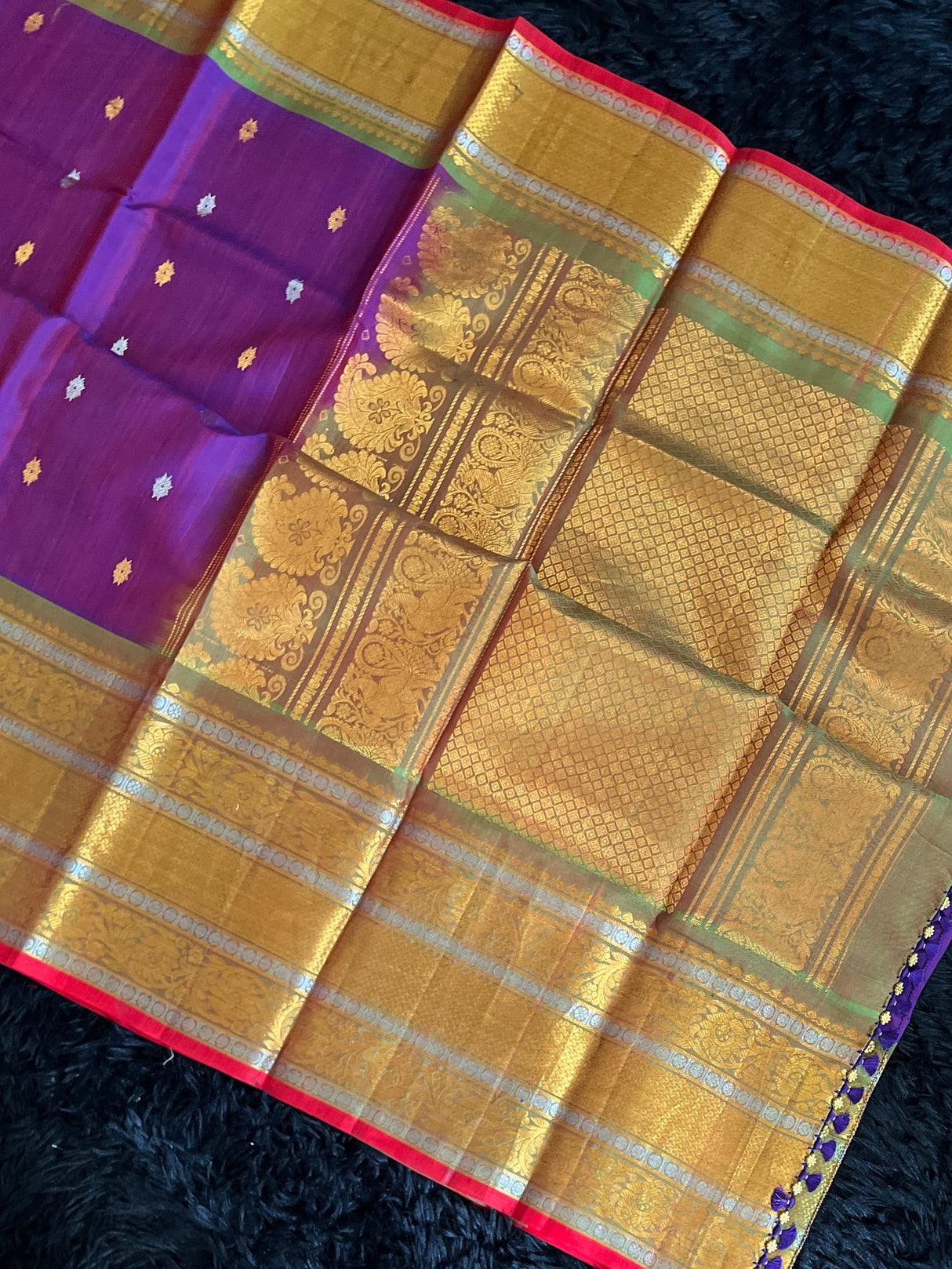 Seco Gadwal  Long Border Purple With Green Combo