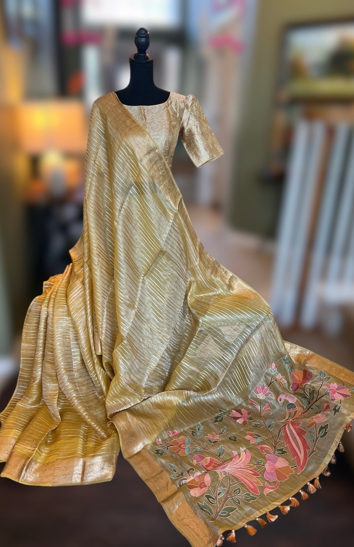Organza Silk With Embroidered Paithani Pallu saree with blouse