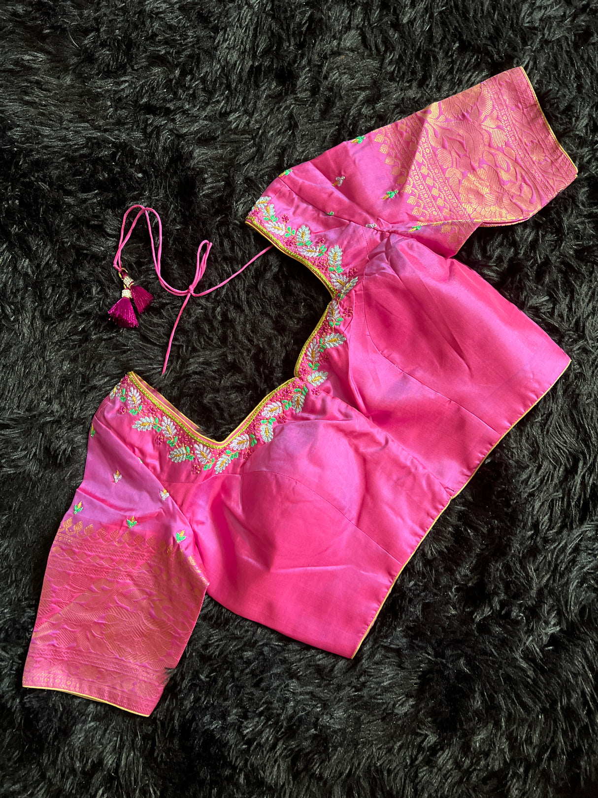 Kanchi Meenakari Gadwal handloom Pure Silk with Pre-Stitched Blouse