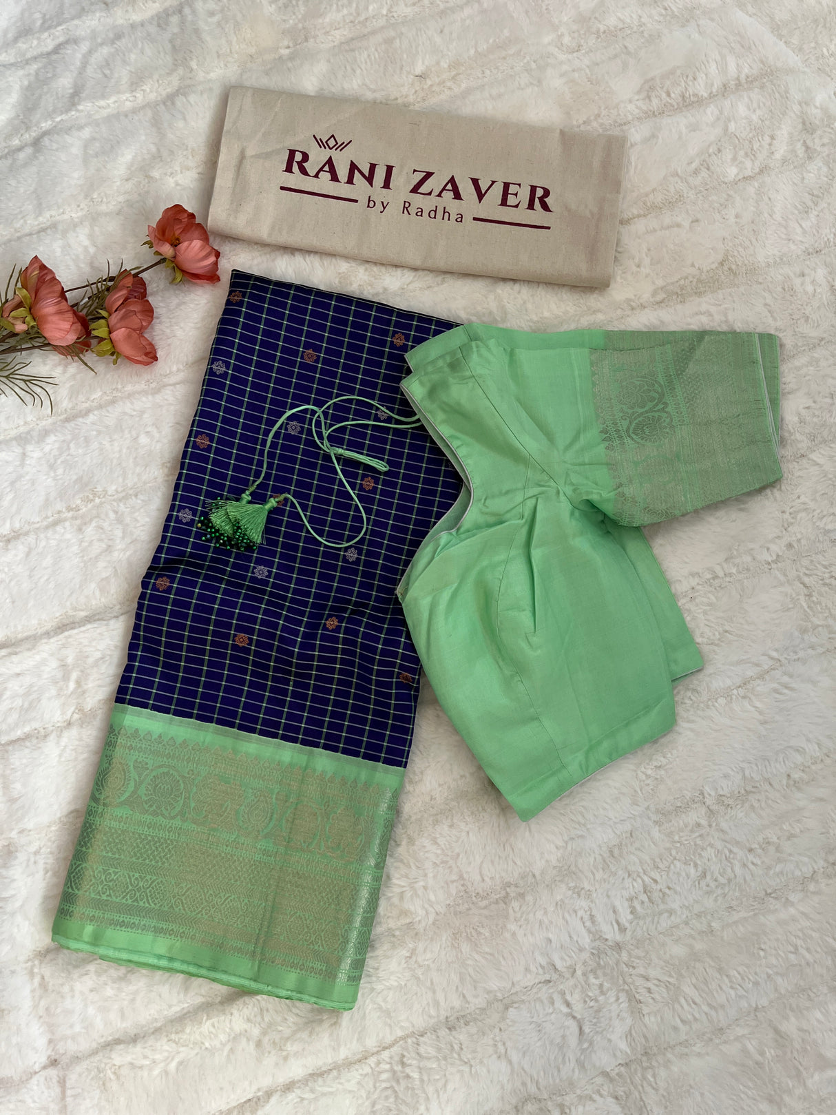 Gadwal Handloom Pure Silk With Pre-Stitched Blouse