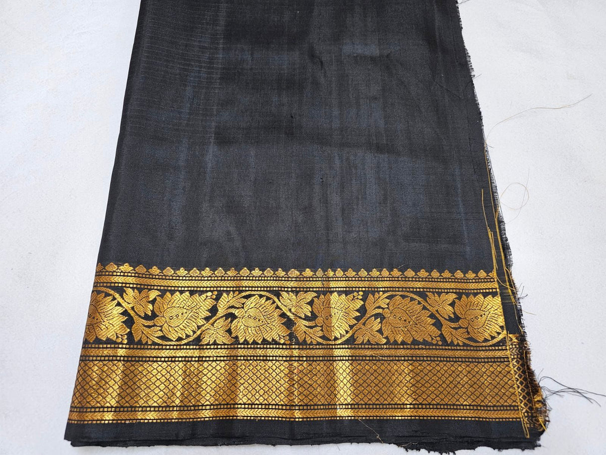 Gadwal Handloom Pure Silk Saree